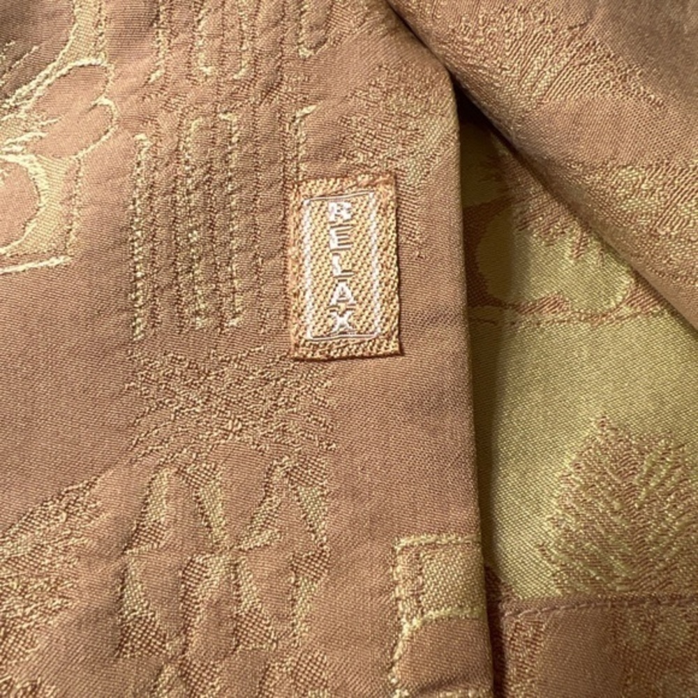 Tommy Bahama Mens Button Up 100% Silk Shirt Short Sleeves Size Small!! (D) - Picture 4 of 4
